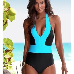 Beautiful bathing suit 👙